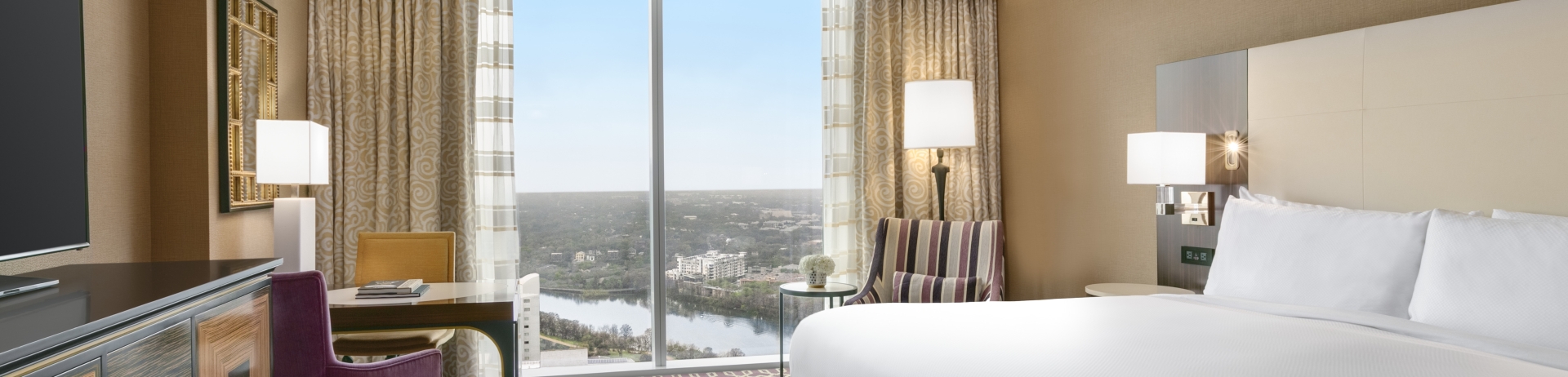 Fairmont Gold Room 3