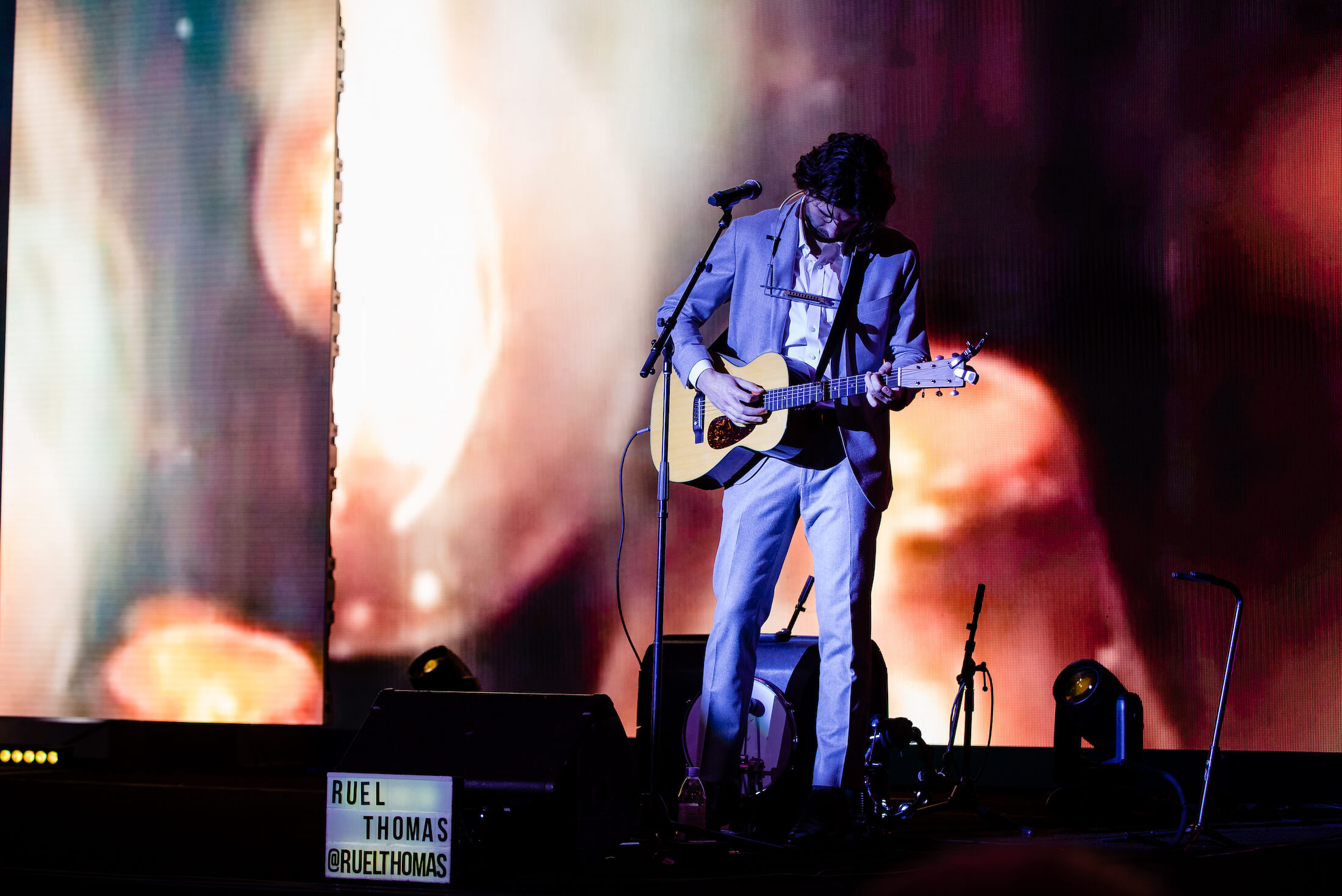live music performance